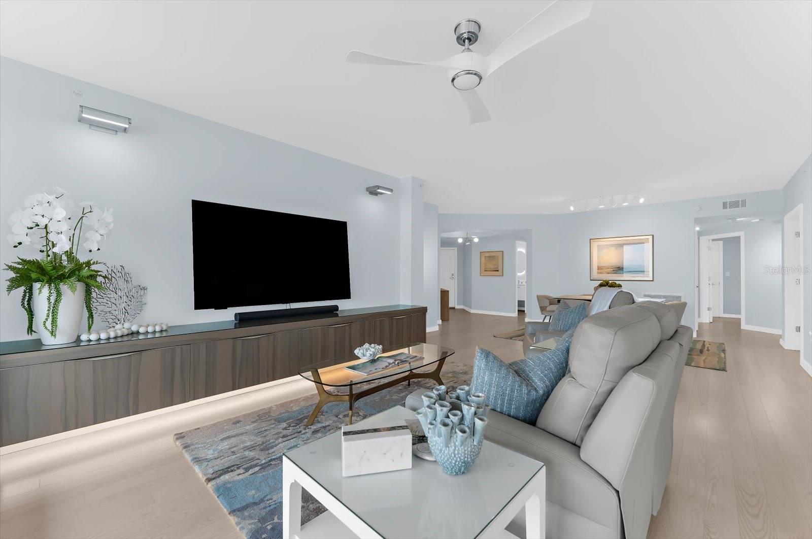 Image 9 of 66 For 10 Papaya Street 701