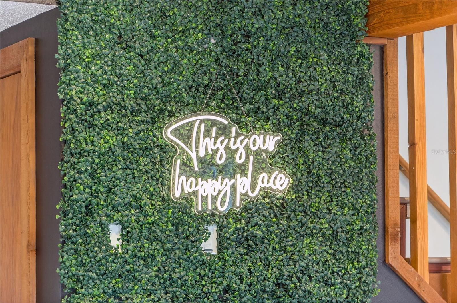 Image 17 of 71 For 4925 Hamilton Road