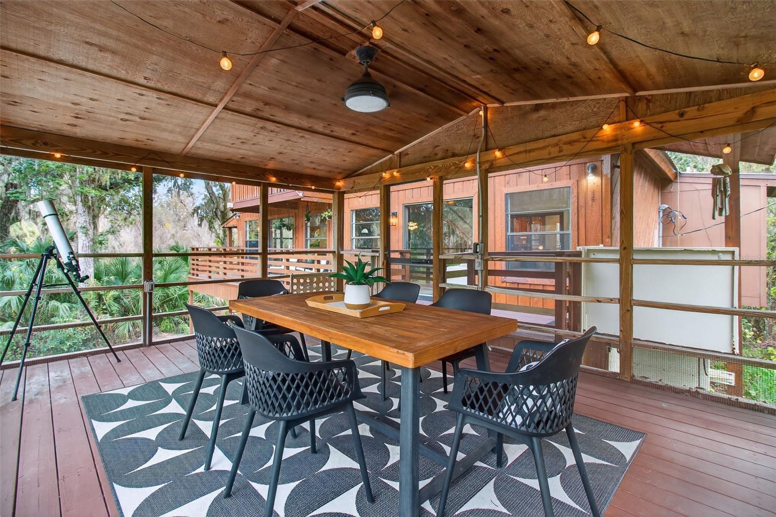 Image 29 of 71 For 4925 Hamilton Road