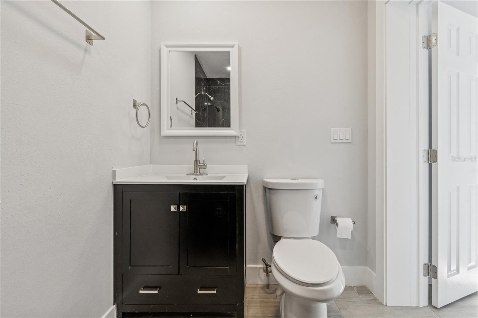 Image 23 of 69 For 204 22nd Street Court Ne