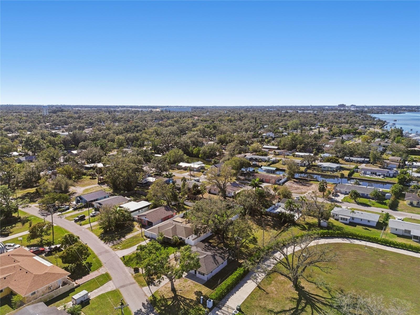 Image 61 of 69 For 204 22nd Street Court Ne