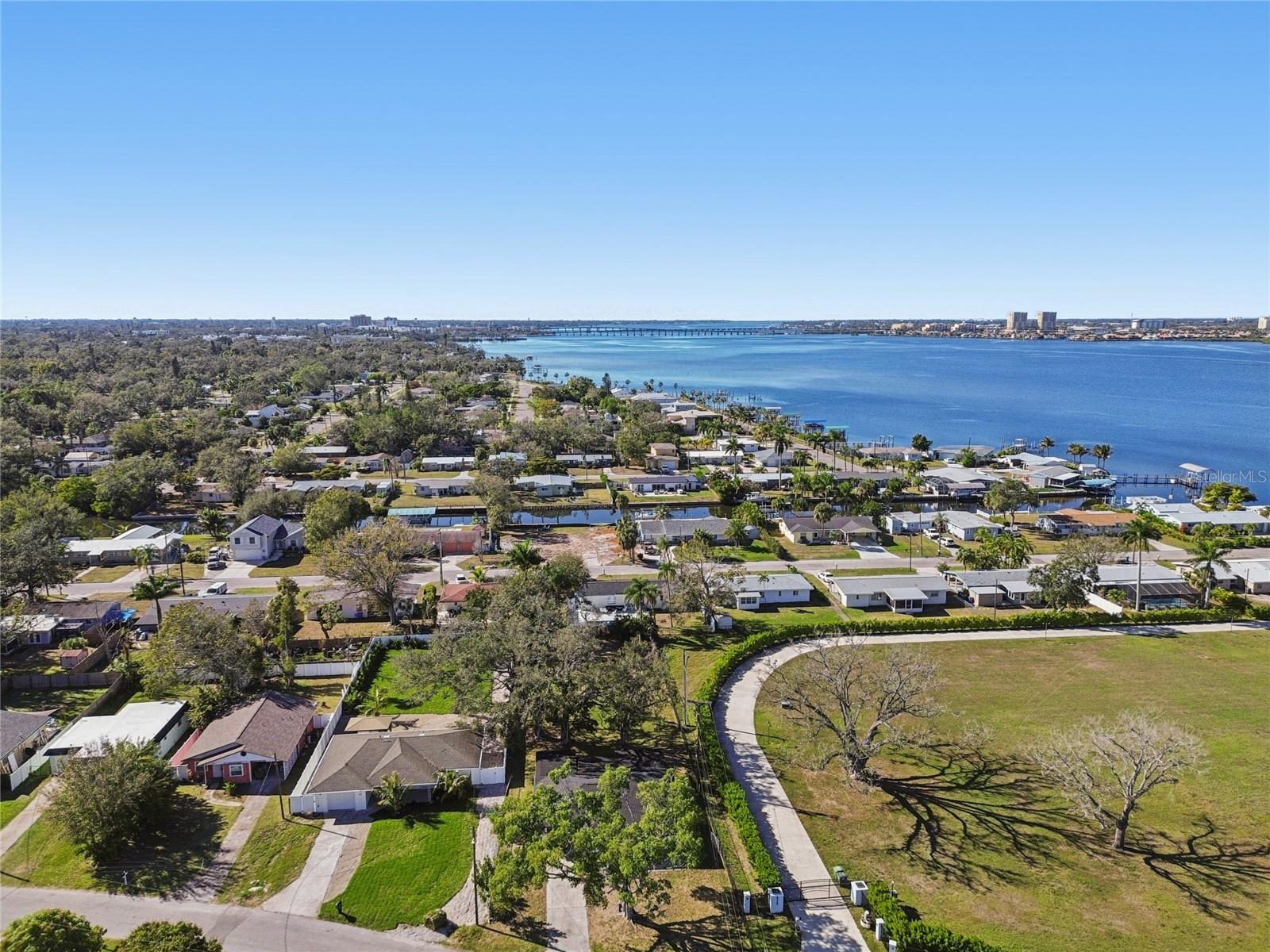 Image 62 of 69 For 204 22nd Street Court Ne