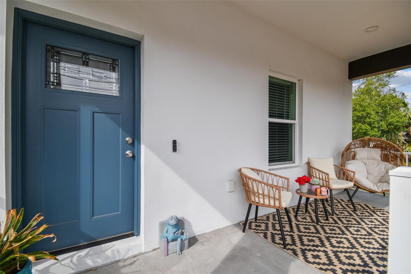 Image 5 of 43 For 524 Grosse Avenue