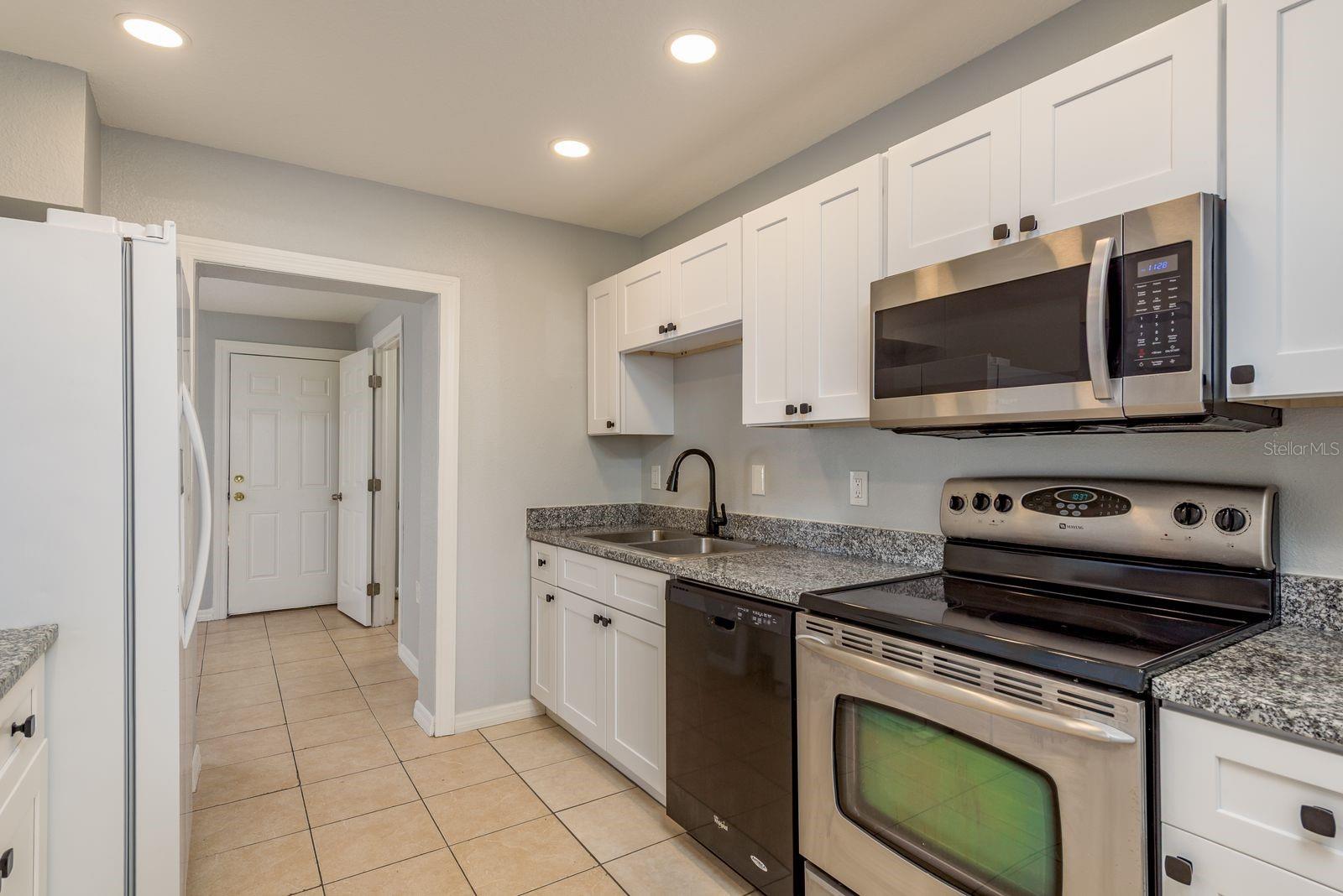 Image 13 of 30 For 13698 120th Street