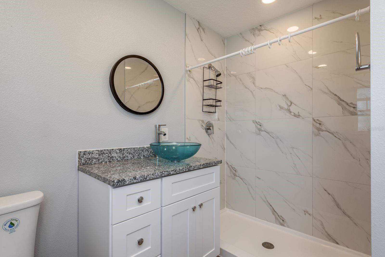 Image 18 of 30 For 13698 120th Street