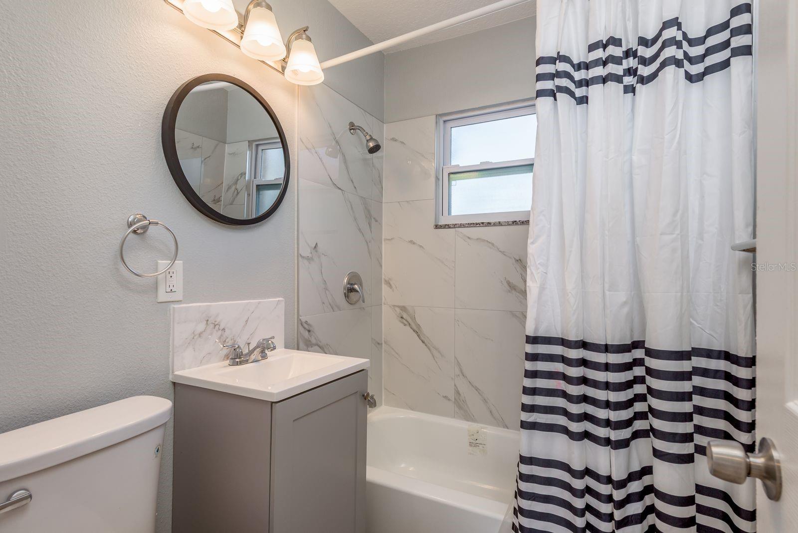 Image 21 of 30 For 13698 120th Street