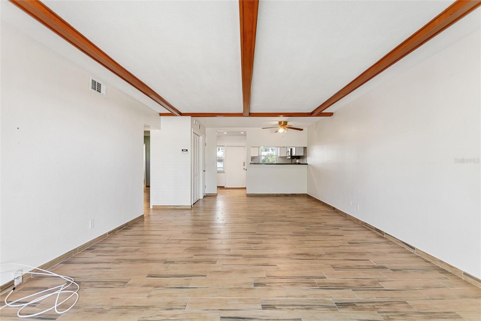 Image 14 of 37 For 4250 37th Street S 5