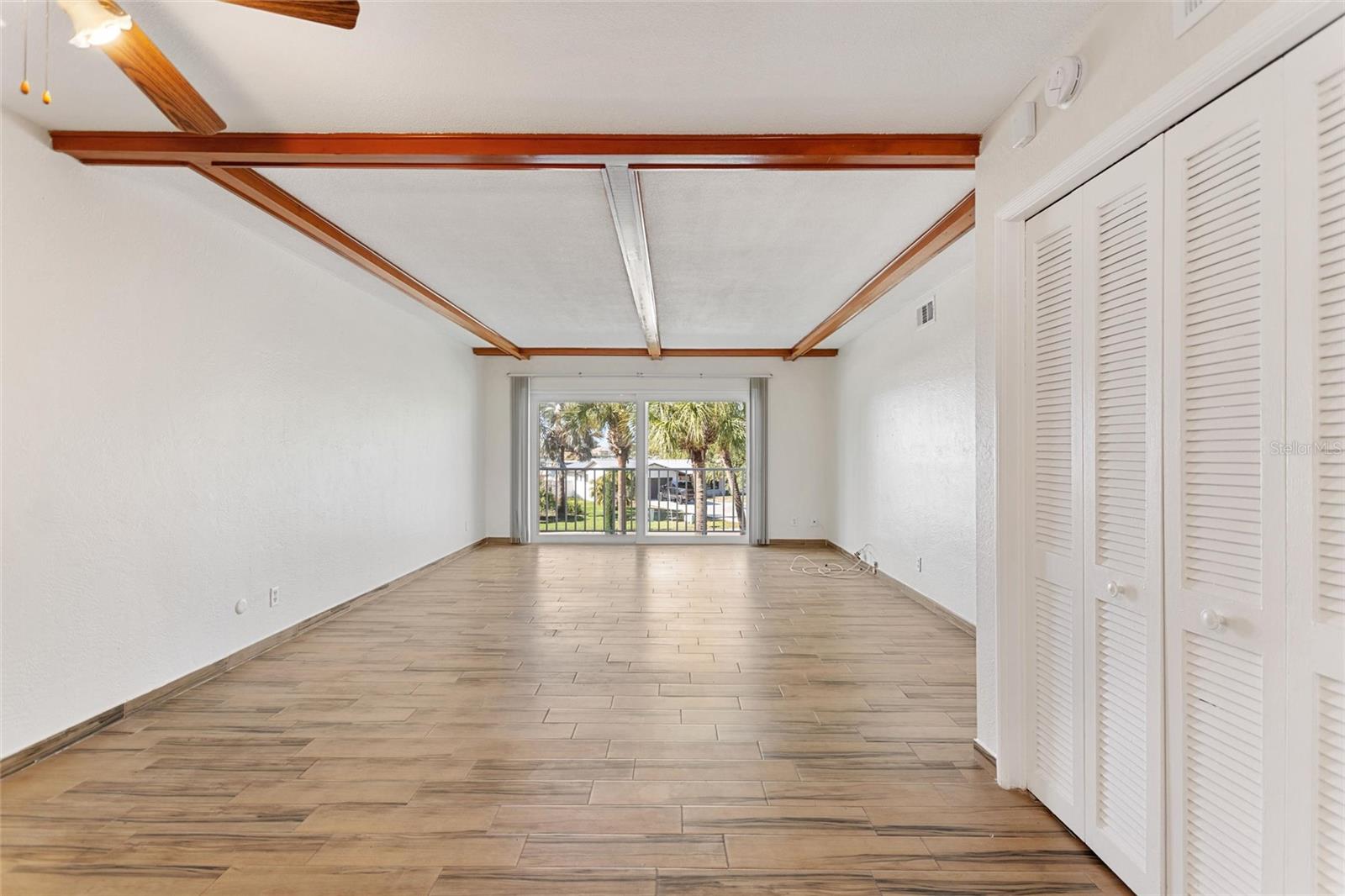 Image 9 of 37 For 4250 37th Street S 5