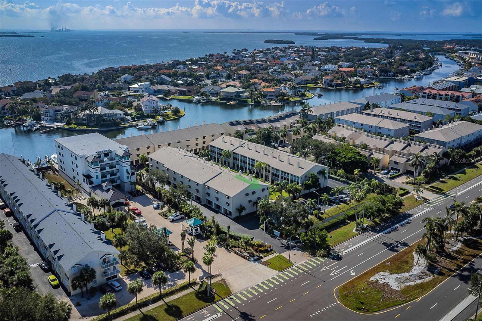 Image 4 of 57 For 465 Pinellas Bayway S 311