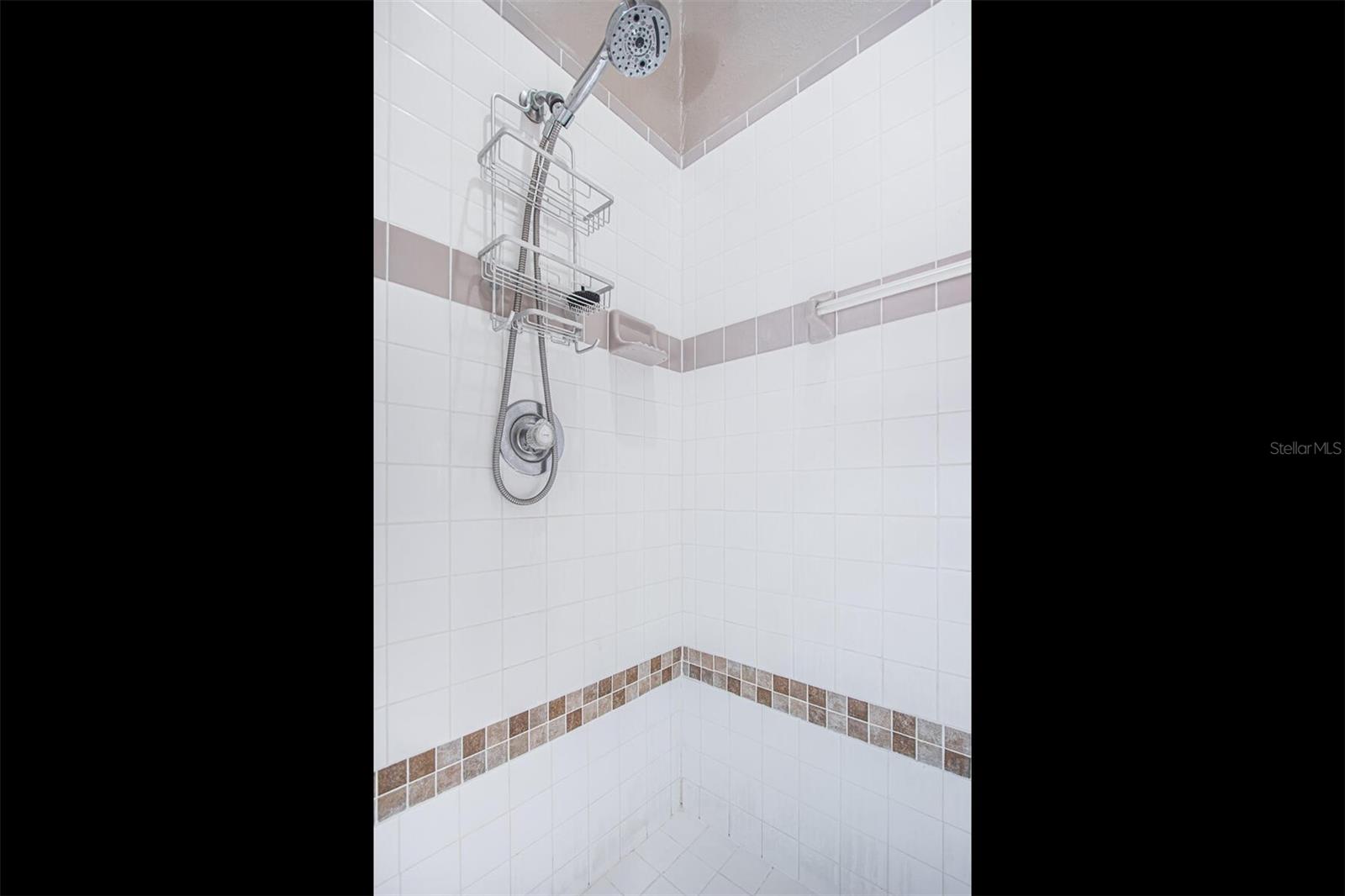 Image 41 of 57 For 465 Pinellas Bayway S 311