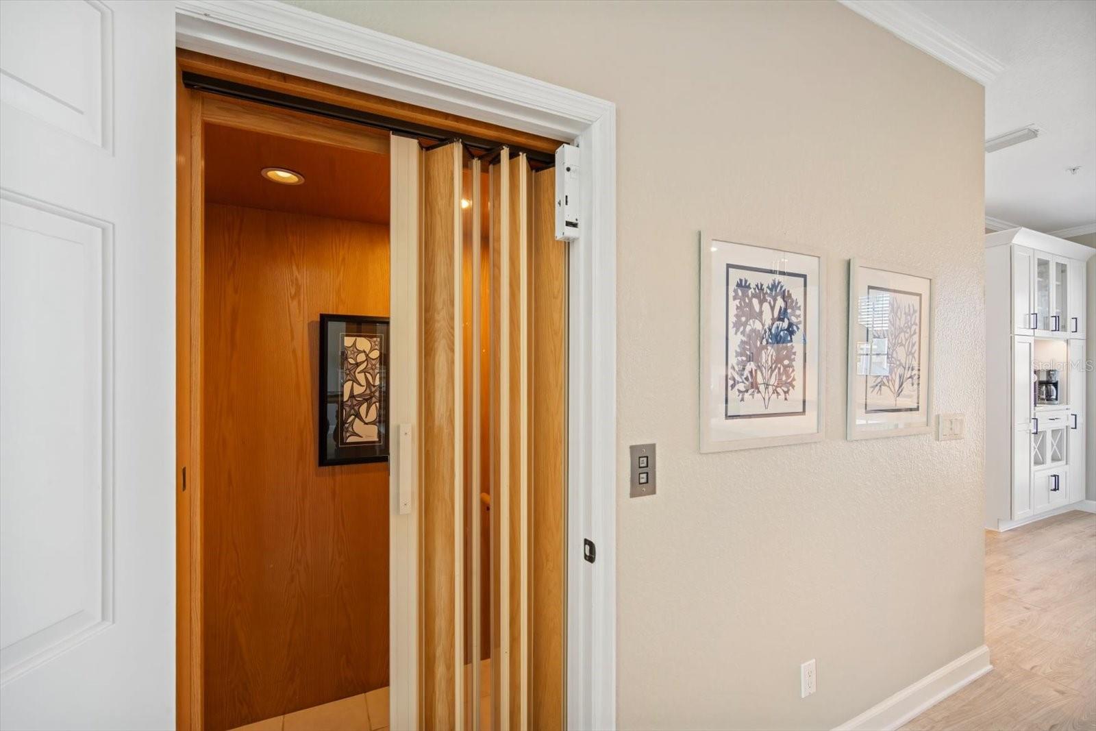 Image 17 of 41 For 135 Bath Club Circle