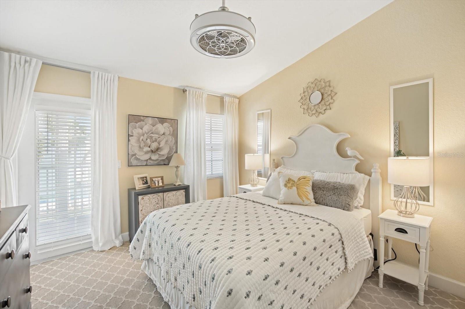 Image 23 of 41 For 135 Bath Club Circle