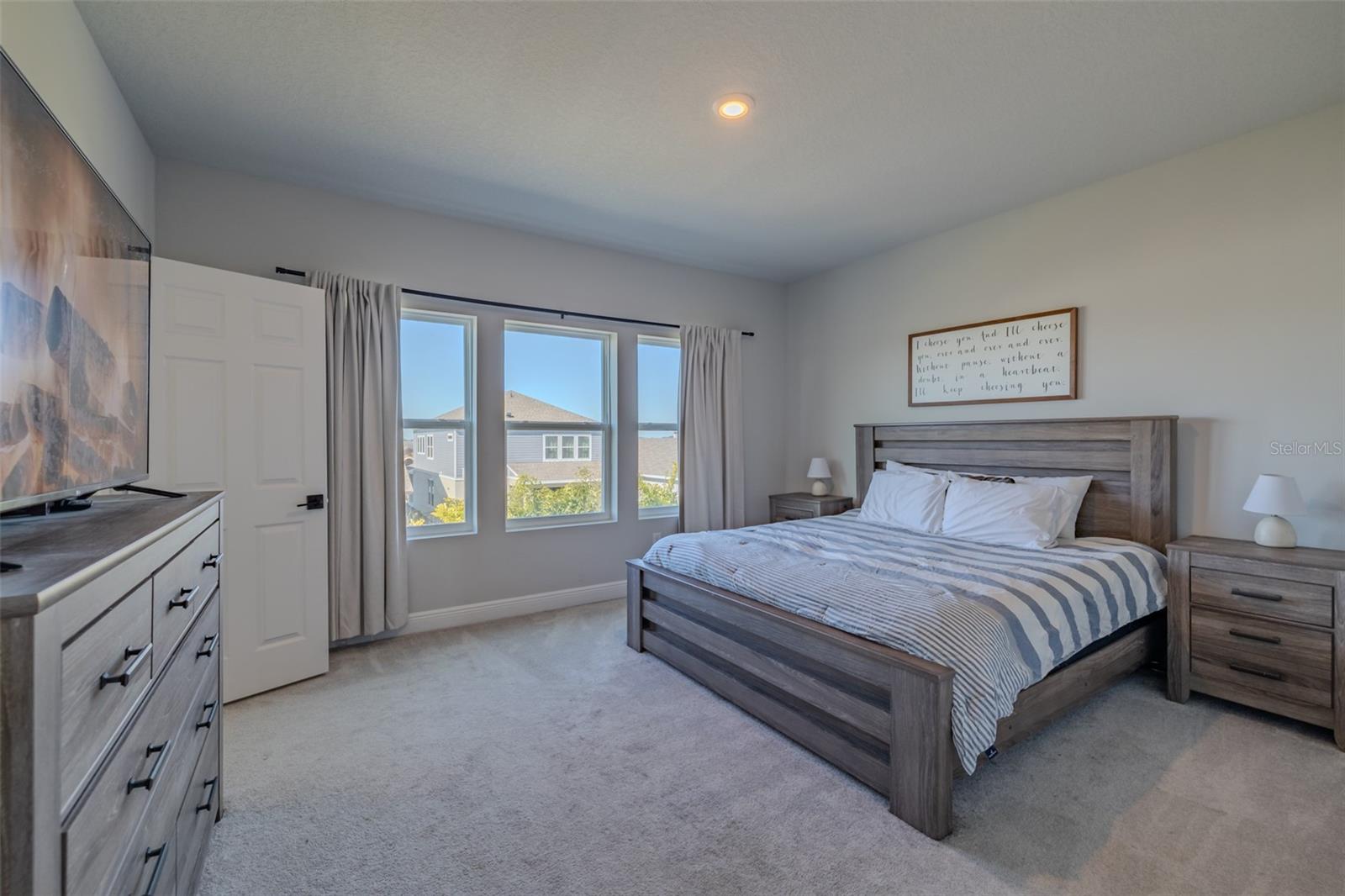 Image 25 of 73 For 5924 Hidden Branch Drive