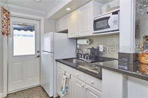 Image 3 of 9 For 18040 5th Street South