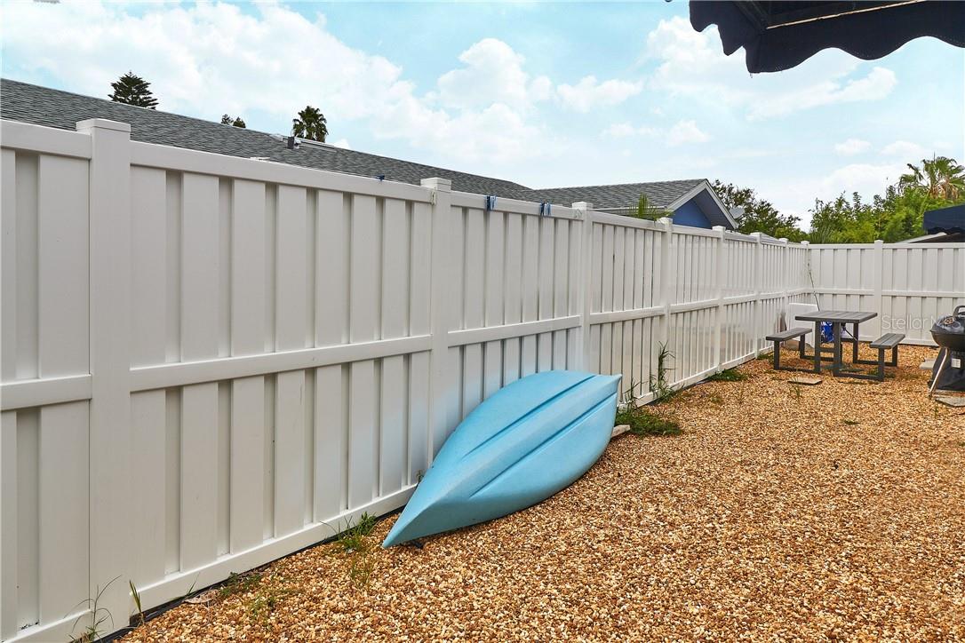 Image 7 of 9 For 18040 5th Street South