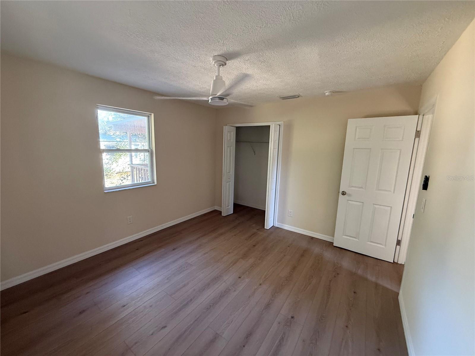 Image 22 of 39 For 920 Kings Estate Road