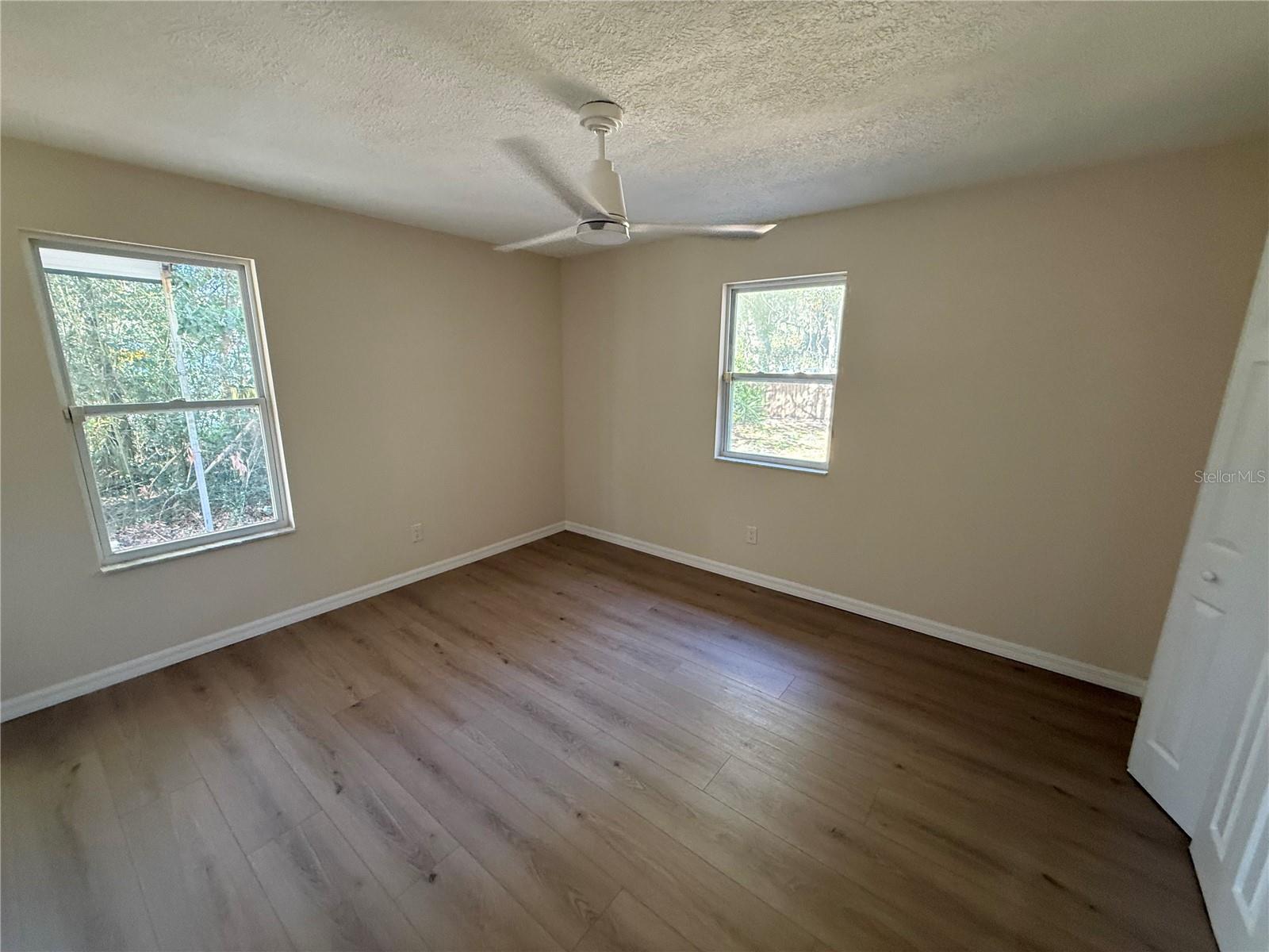 Image 24 of 39 For 920 Kings Estate Road