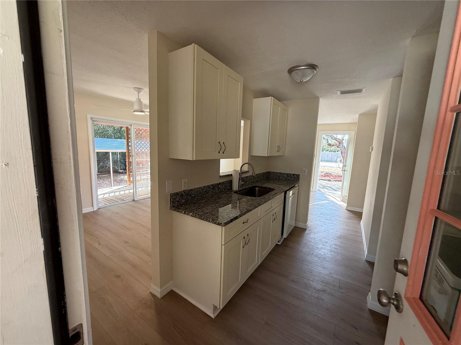 Image 33 of 39 For 920 Kings Estate Road