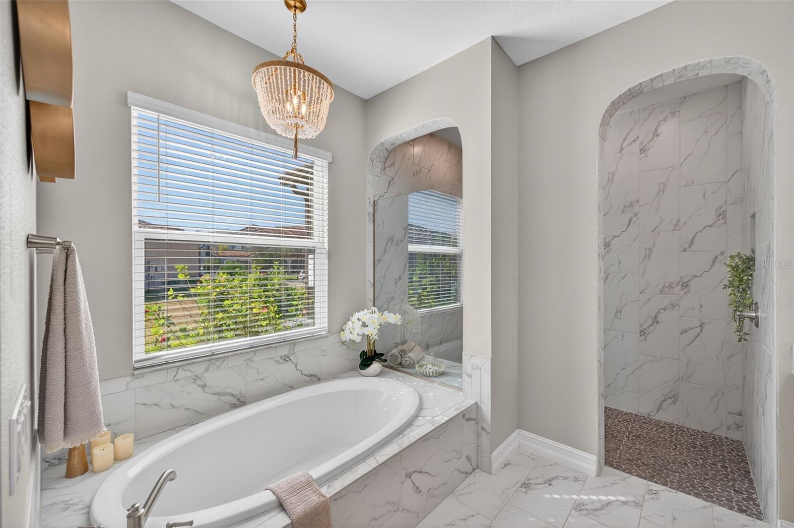 Image 40 of 100 For 28501 Picana Lane