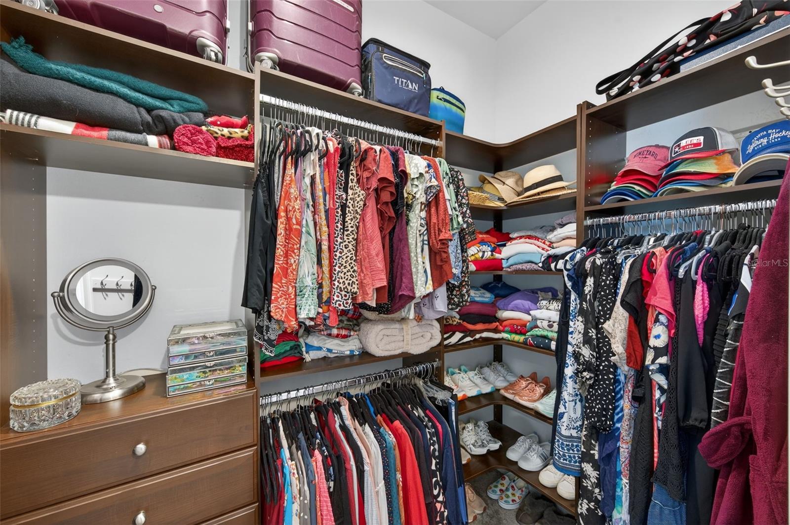 Image 42 of 100 For 28501 Picana Lane