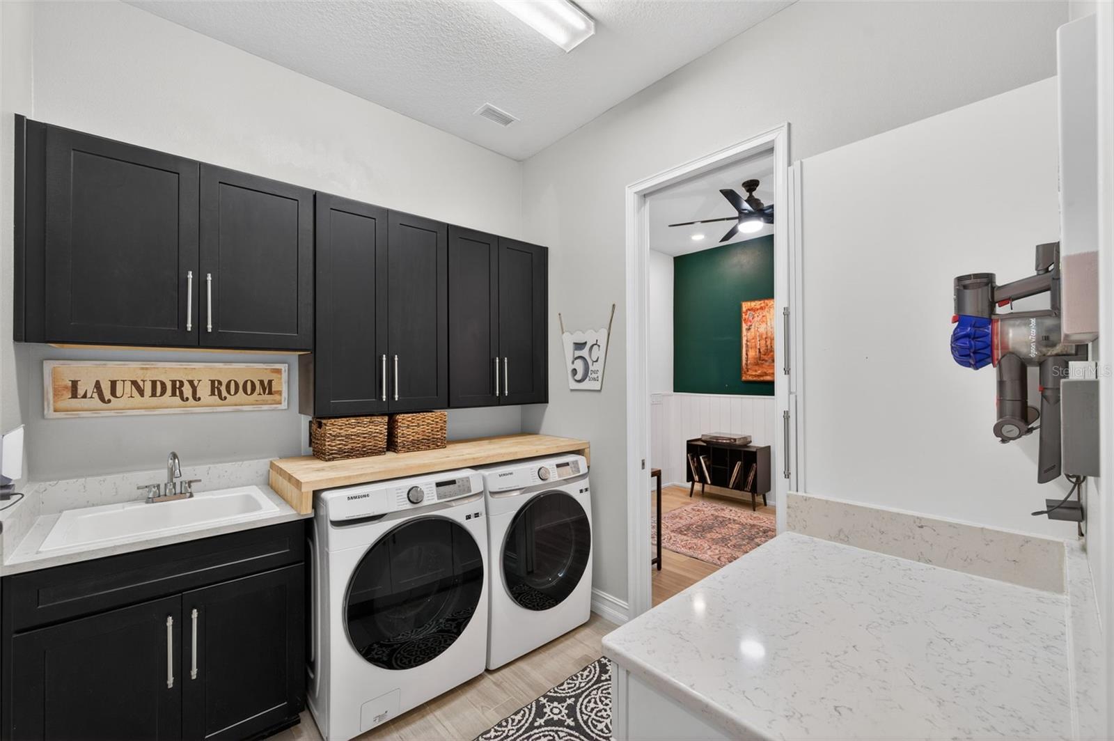 Image 62 of 100 For 28501 Picana Lane