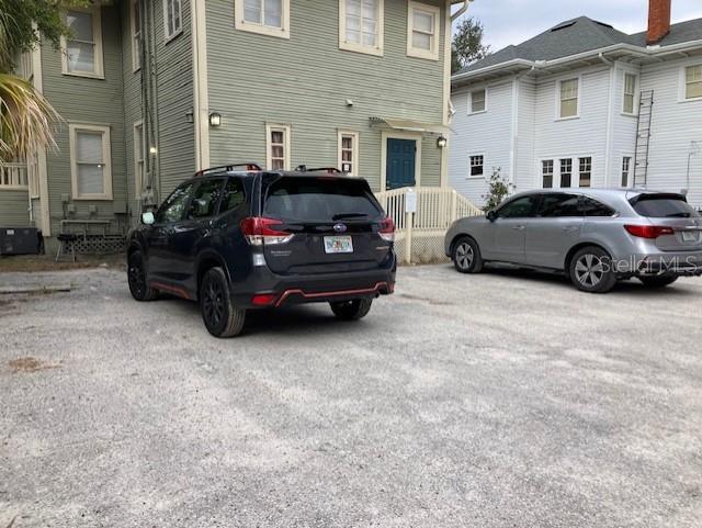 Image 2 of 16 For 806 De Leon Street