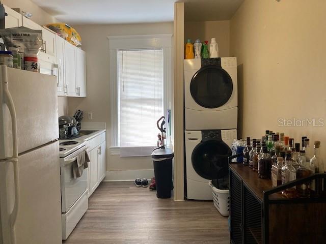 Image 8 of 16 For 806 De Leon Street