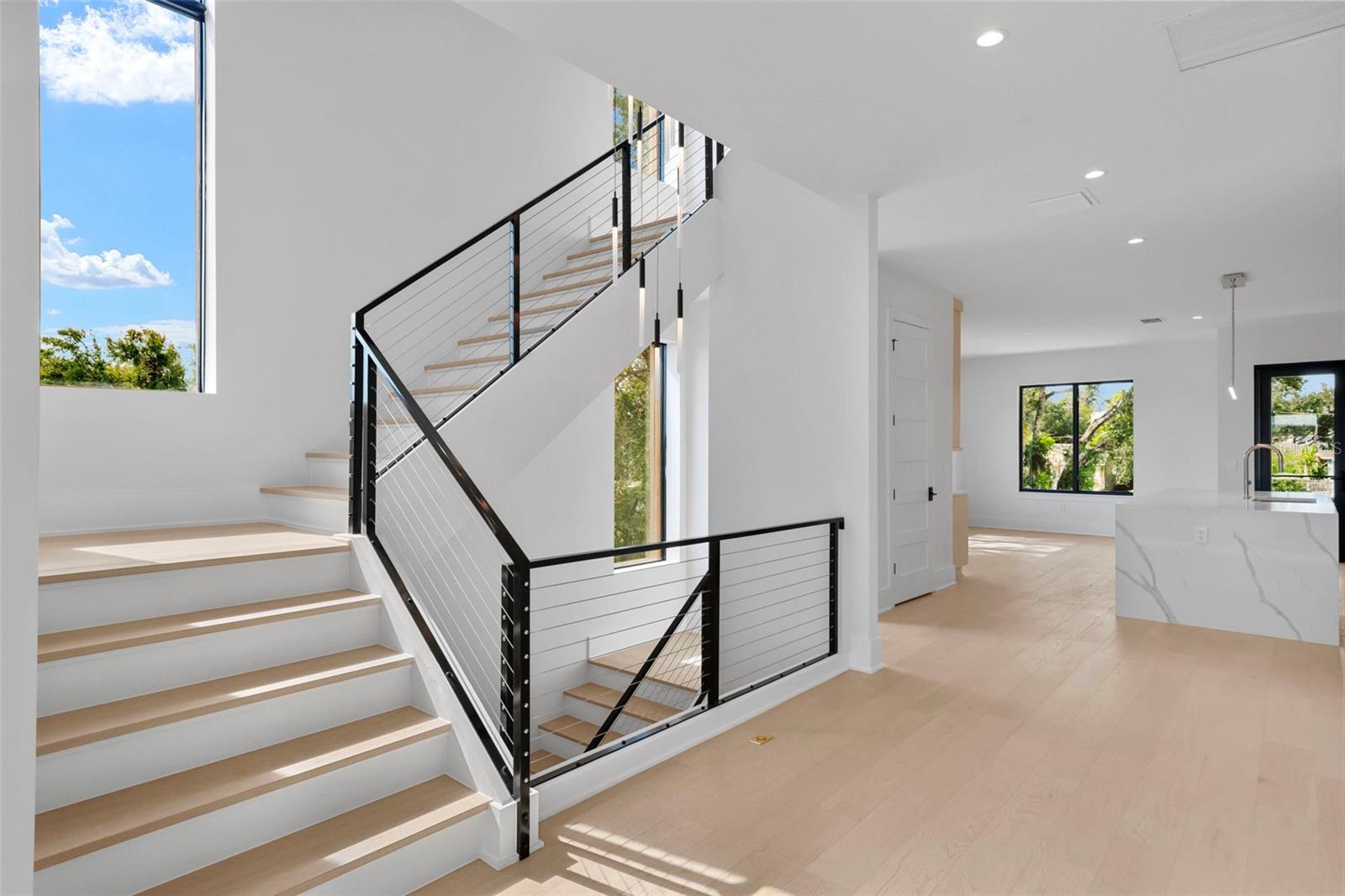 Image 45 of 74 For 501 Ross Avenue 1