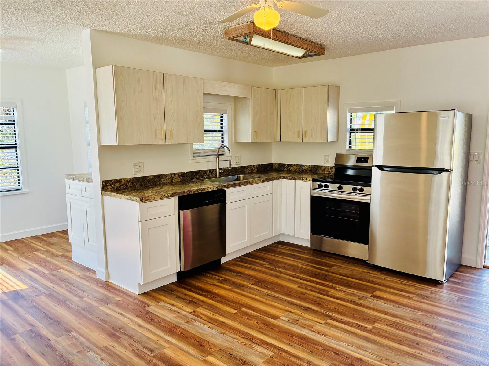 Image 2 of 10 For 19142 Whispering Pines Drive