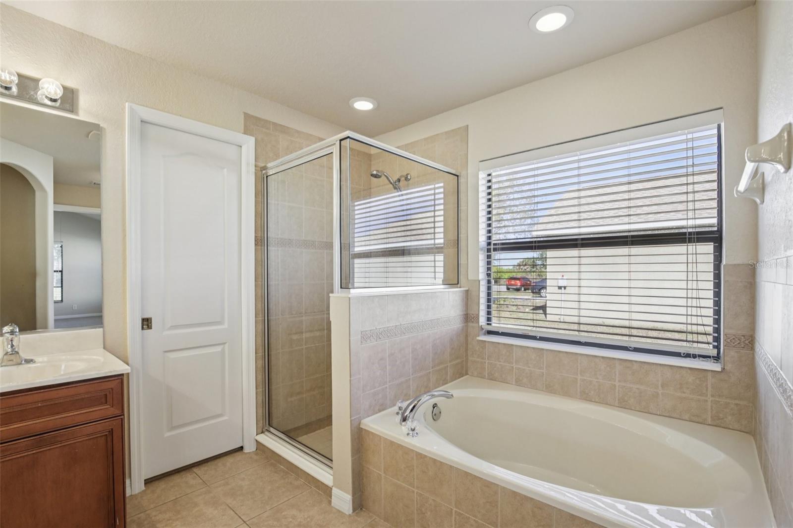 Image 17 of 33 For 10048 Lebanon Drive