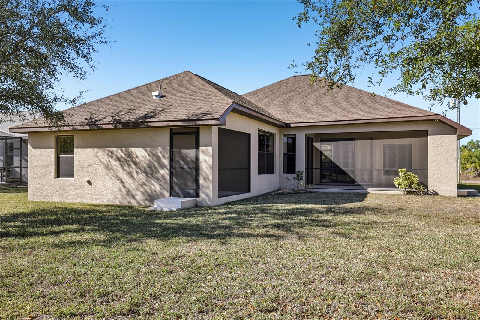 Image 29 of 33 For 10048 Lebanon Drive