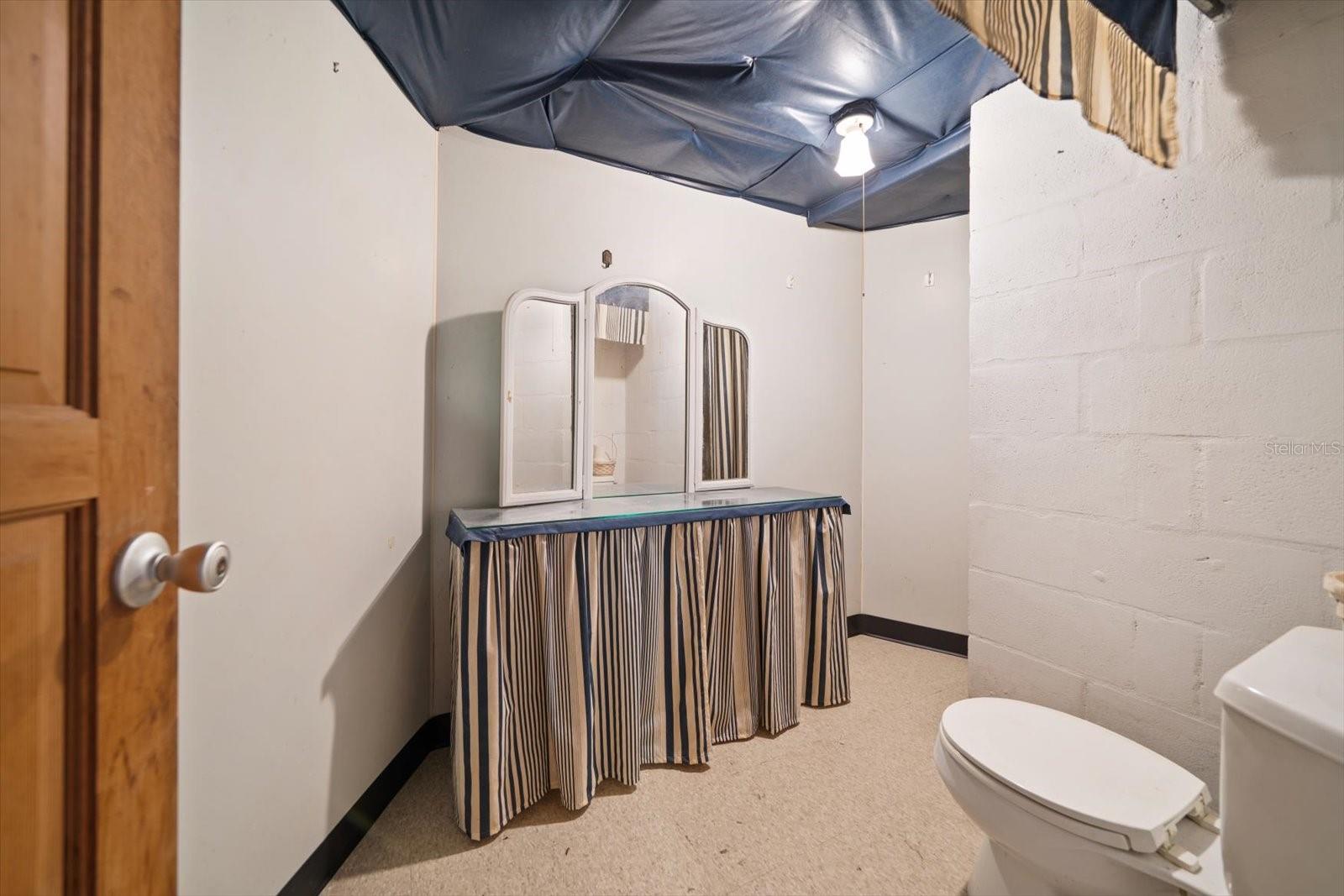 Image 30 of 39 For 1524 Maple Street