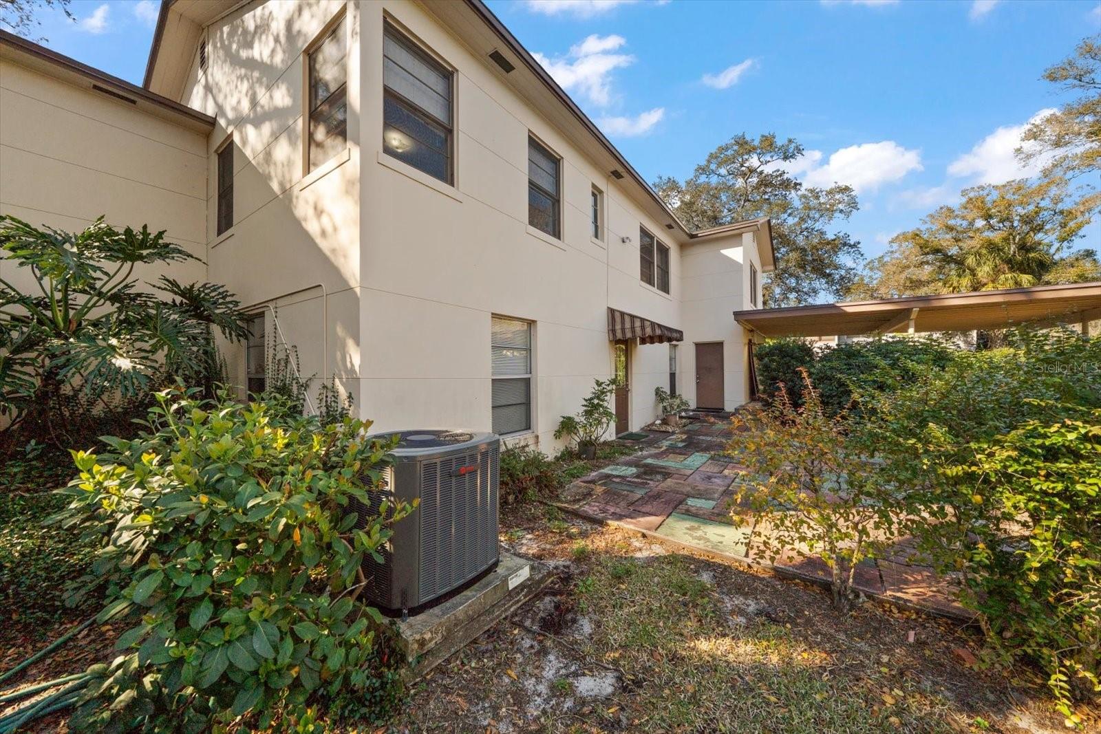 Image 33 of 39 For 1524 Maple Street