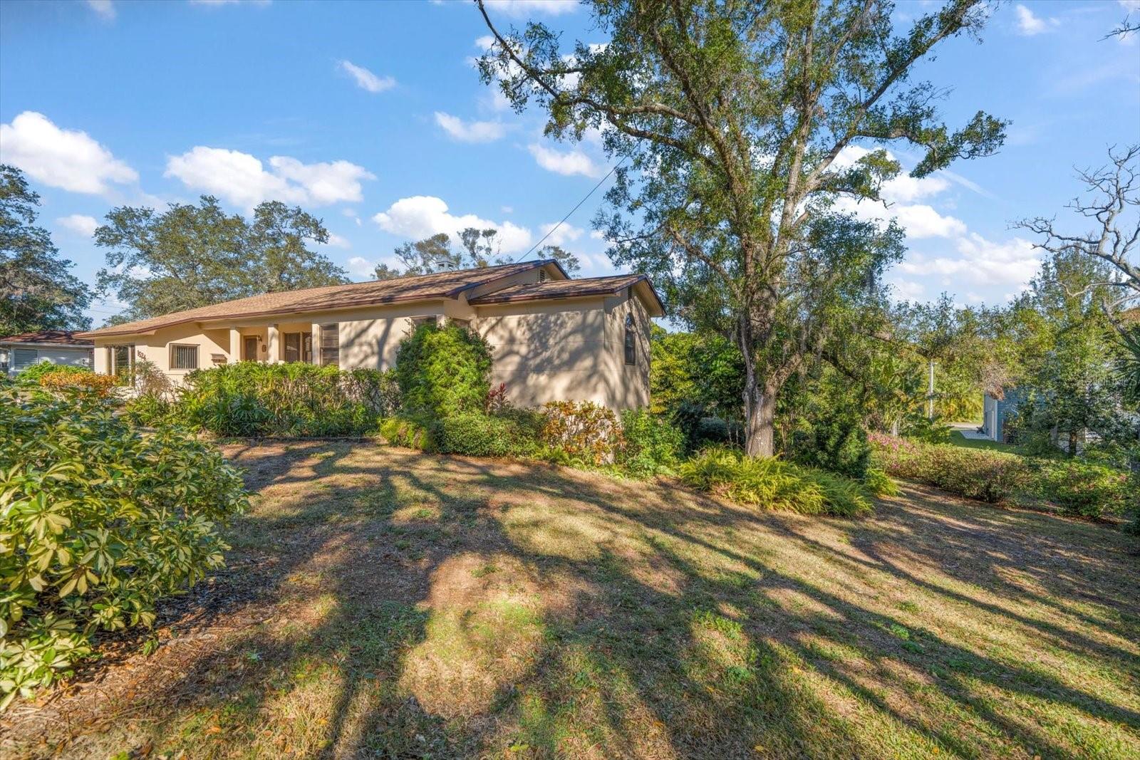 Image 35 of 39 For 1524 Maple Street