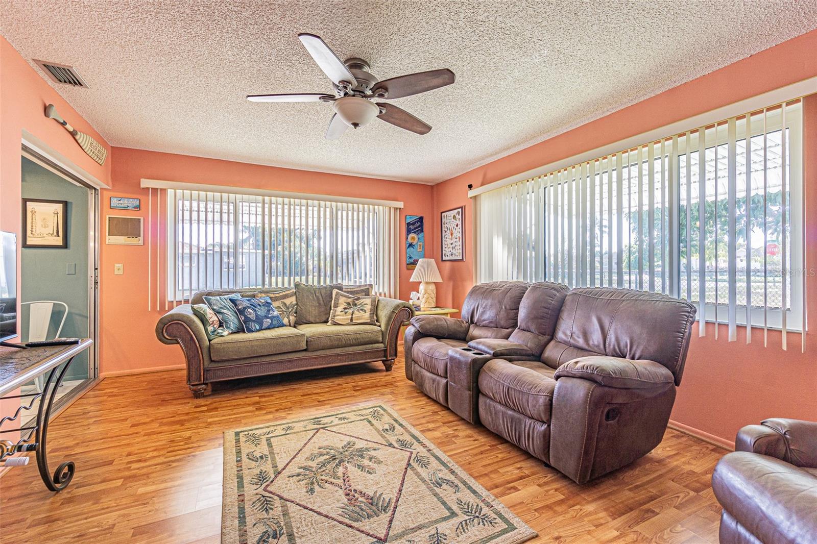 Image 6 of 20 For 1159 Fernwood Drive