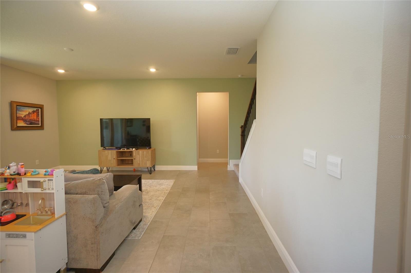 Image 20 of 28 For 22990 Scaglione Drive