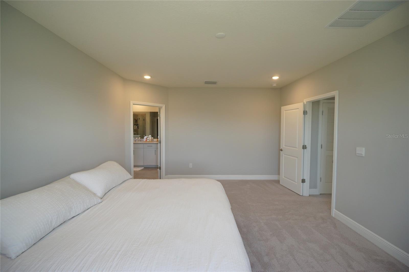 Image 26 of 28 For 22990 Scaglione Drive