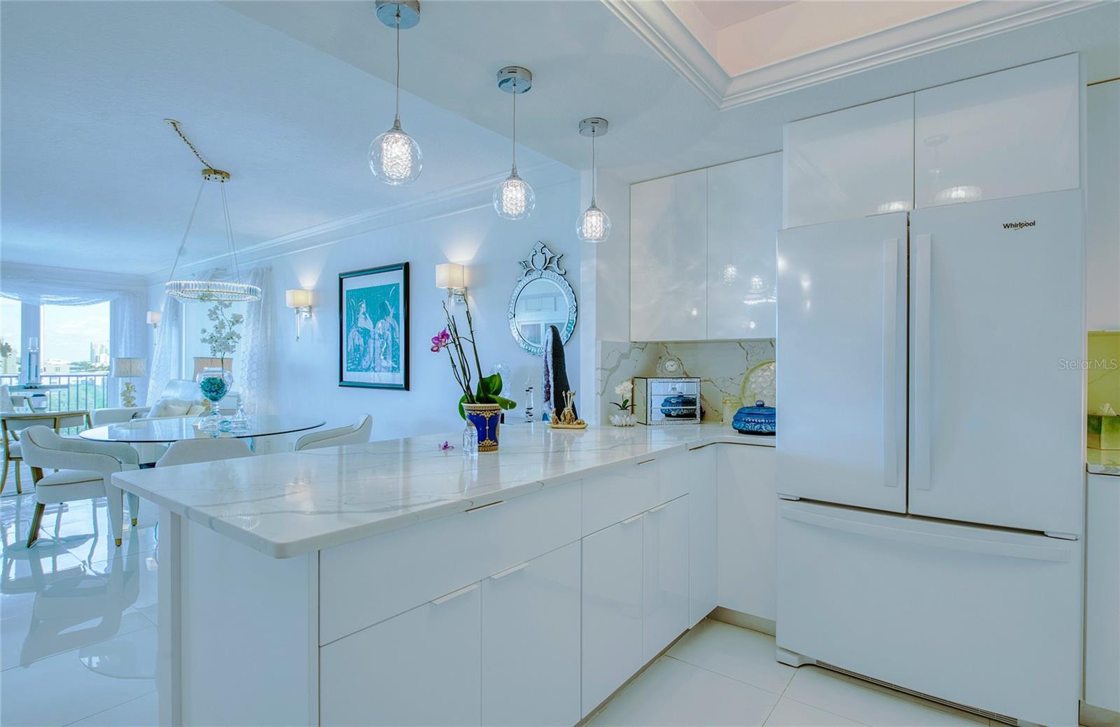 Image 15 of 73 For 8 Belleview Boulevard 702