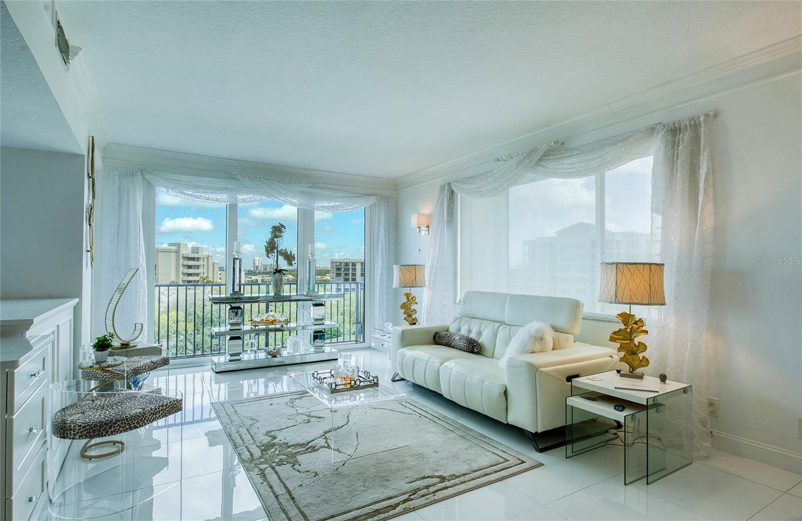 Image 25 of 73 For 8 Belleview Boulevard 702