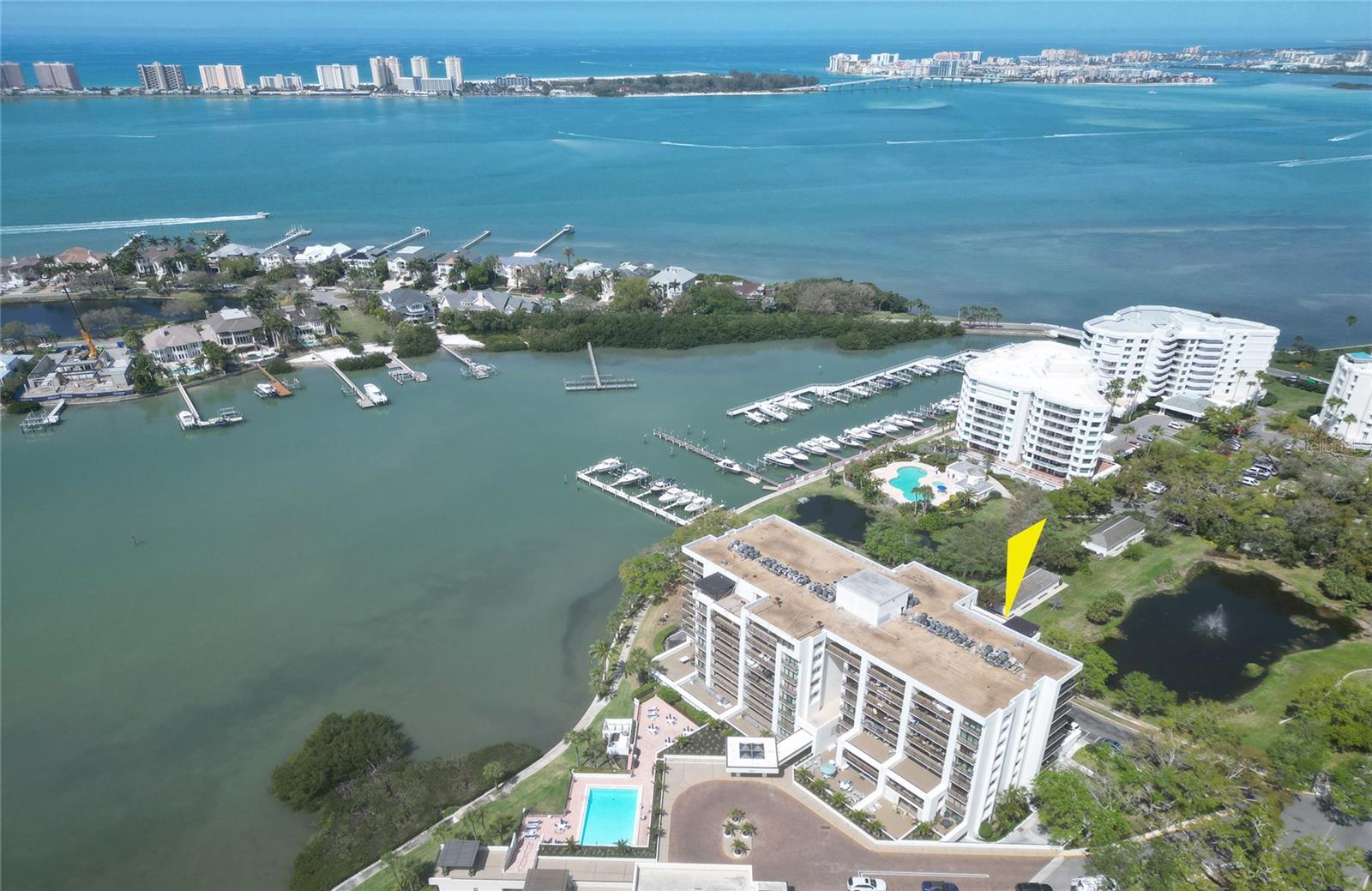 Image 4 of 73 For 8 Belleview Boulevard 702