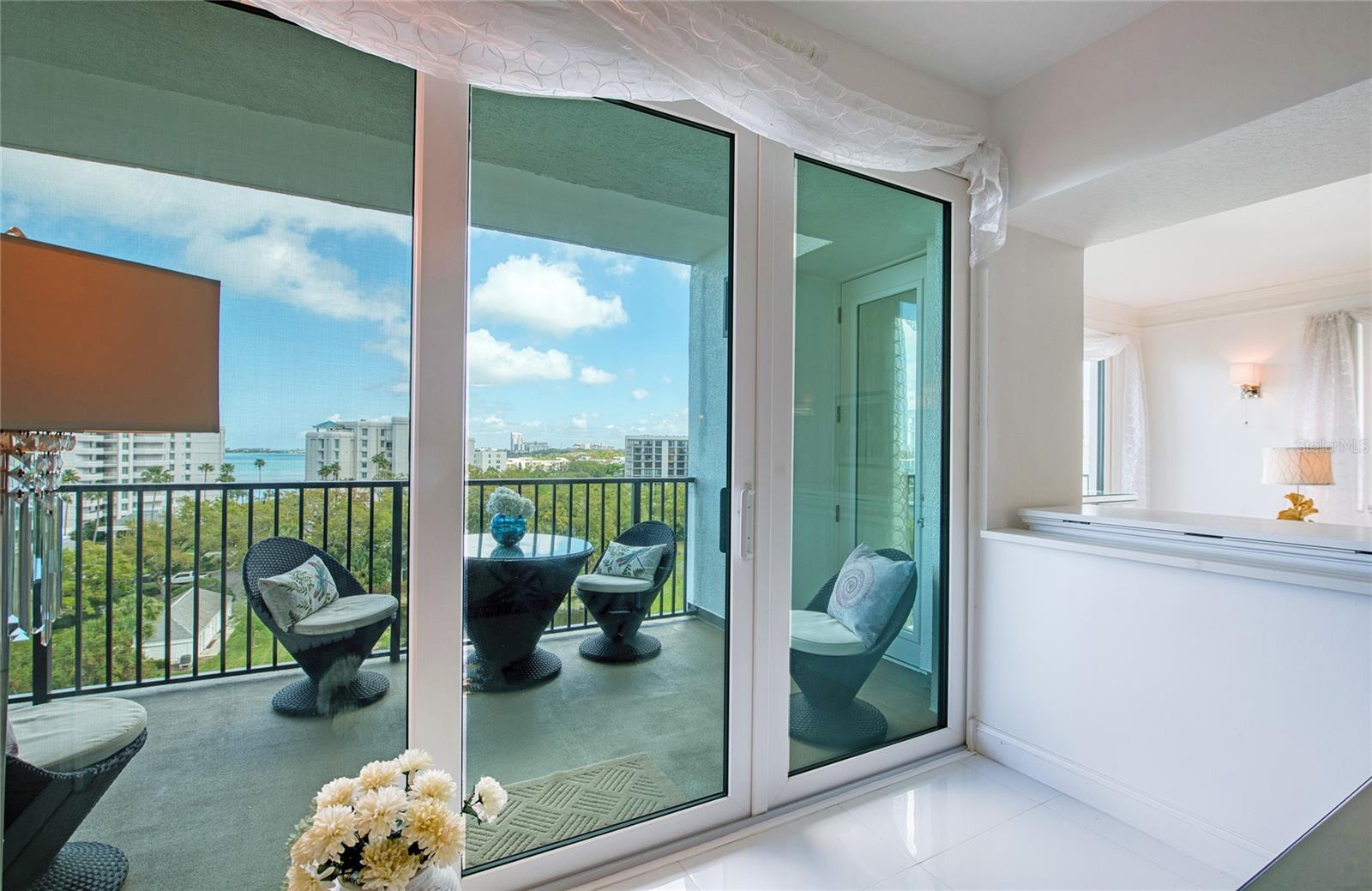 Image 45 of 73 For 8 Belleview Boulevard 702