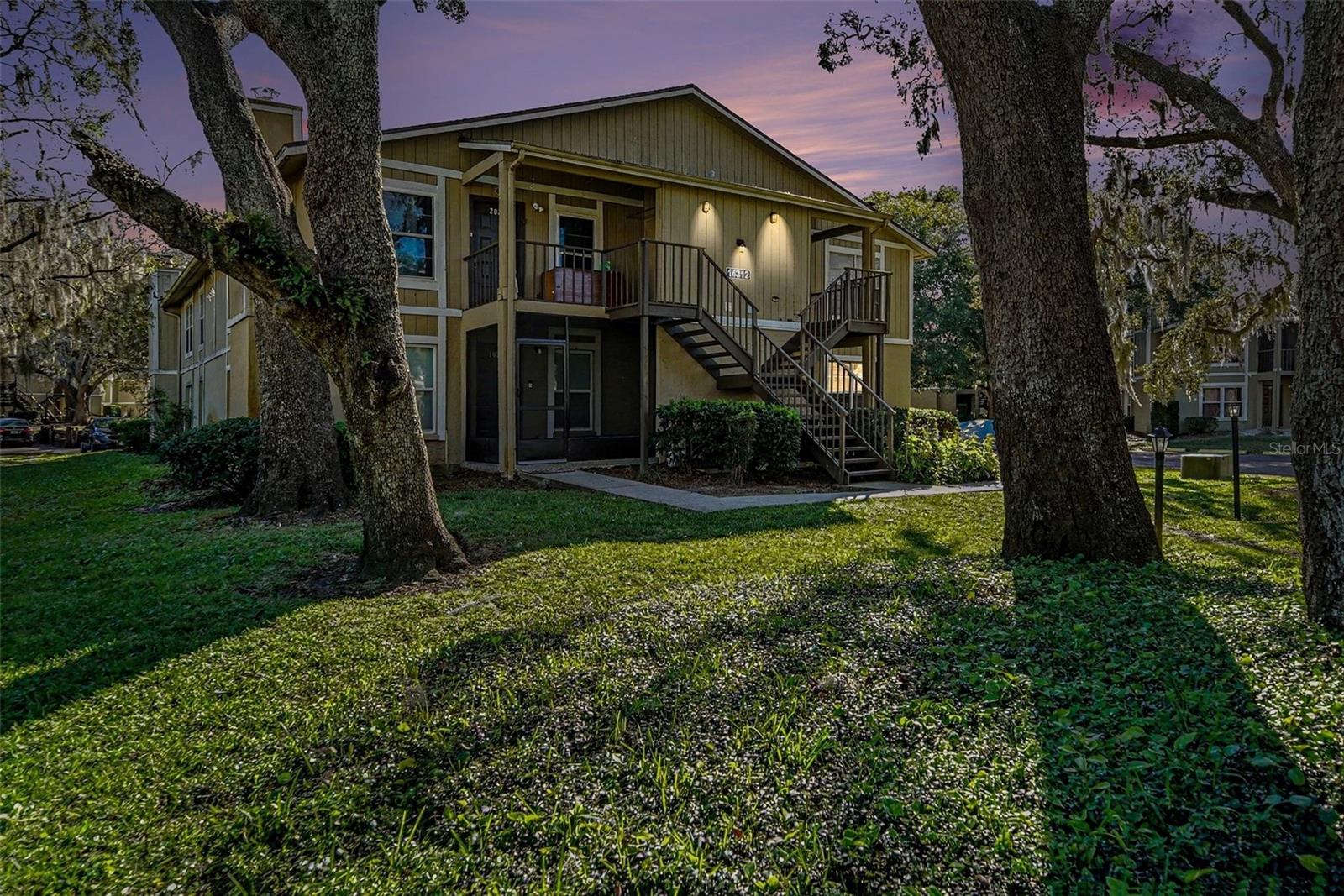 Image 2 of 32 For 14312 Hanging Moss Circle 101