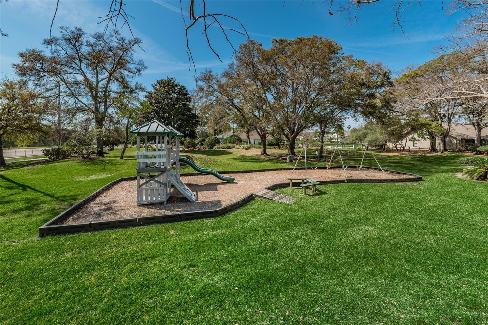 Image 58 of 65 For 2700 Jarvis Circle