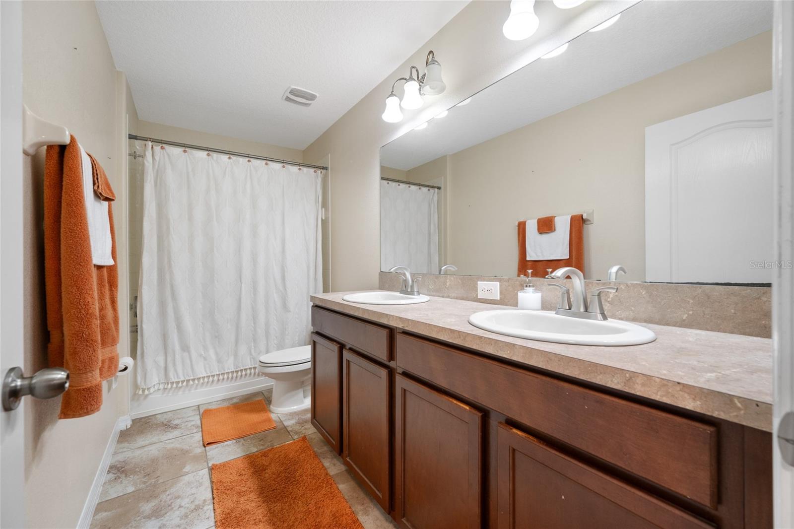 Image 41 of 57 For 10832 Carloway Hills Drive