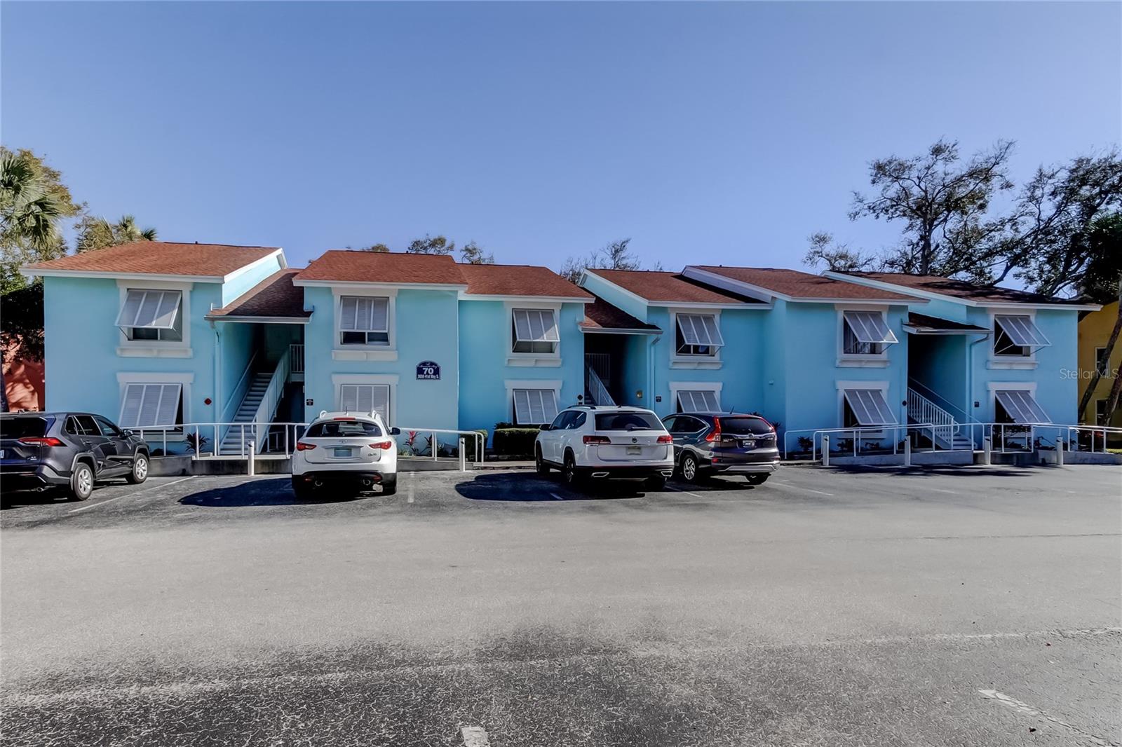 Listing photo id 33 for 3650 41st Way S A