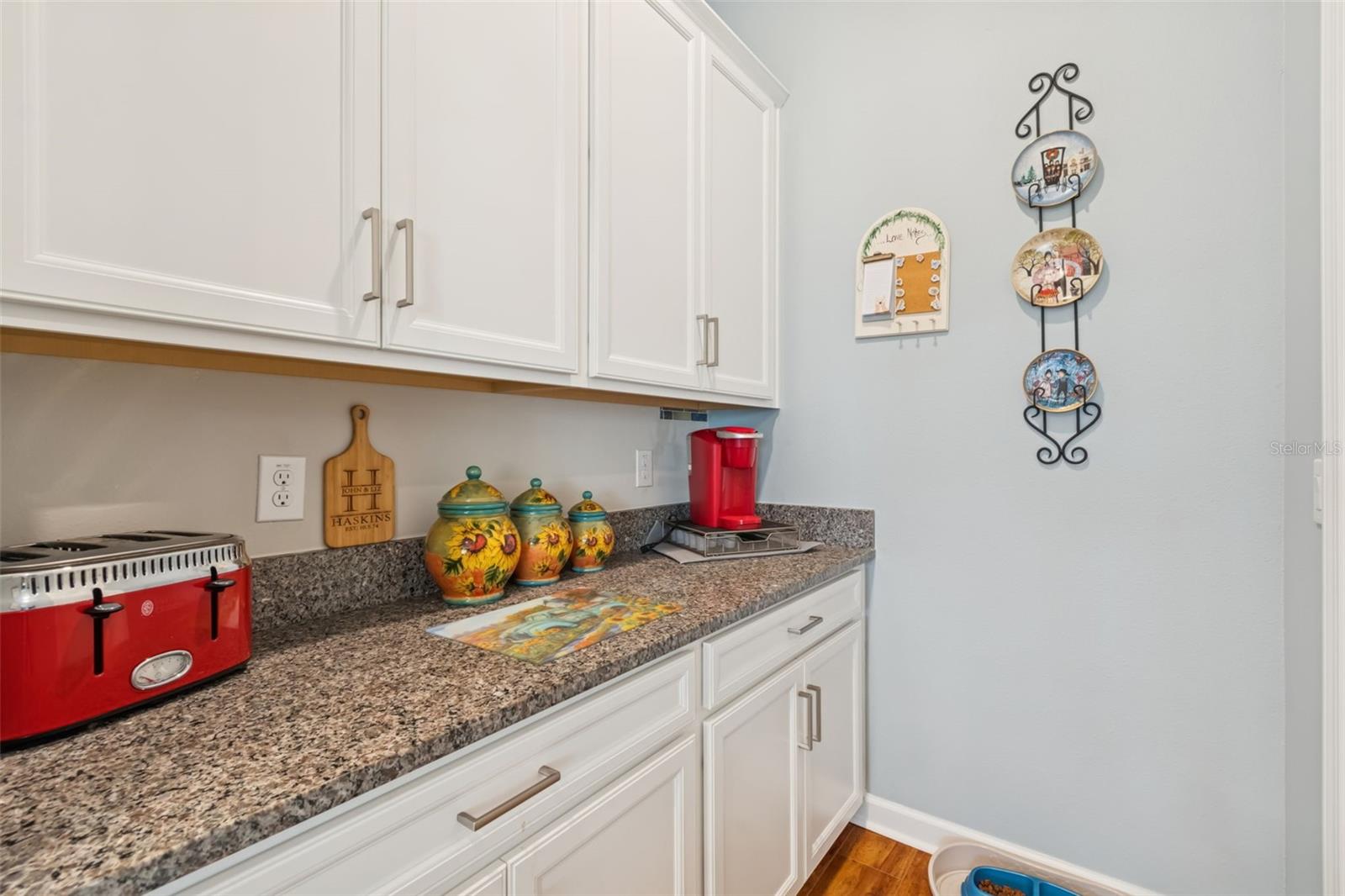 Image 37 of 100 For 31516 Cabana Rye