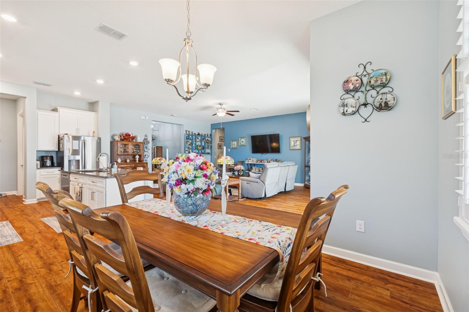 Image 38 of 100 For 31516 Cabana Rye