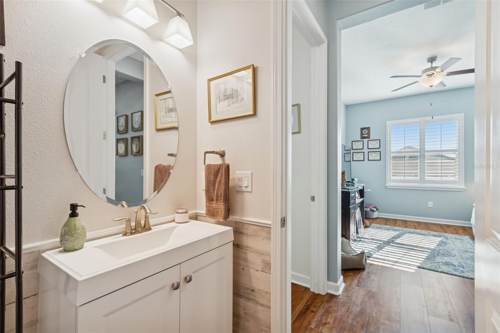 Image 44 of 100 For 31516 Cabana Rye