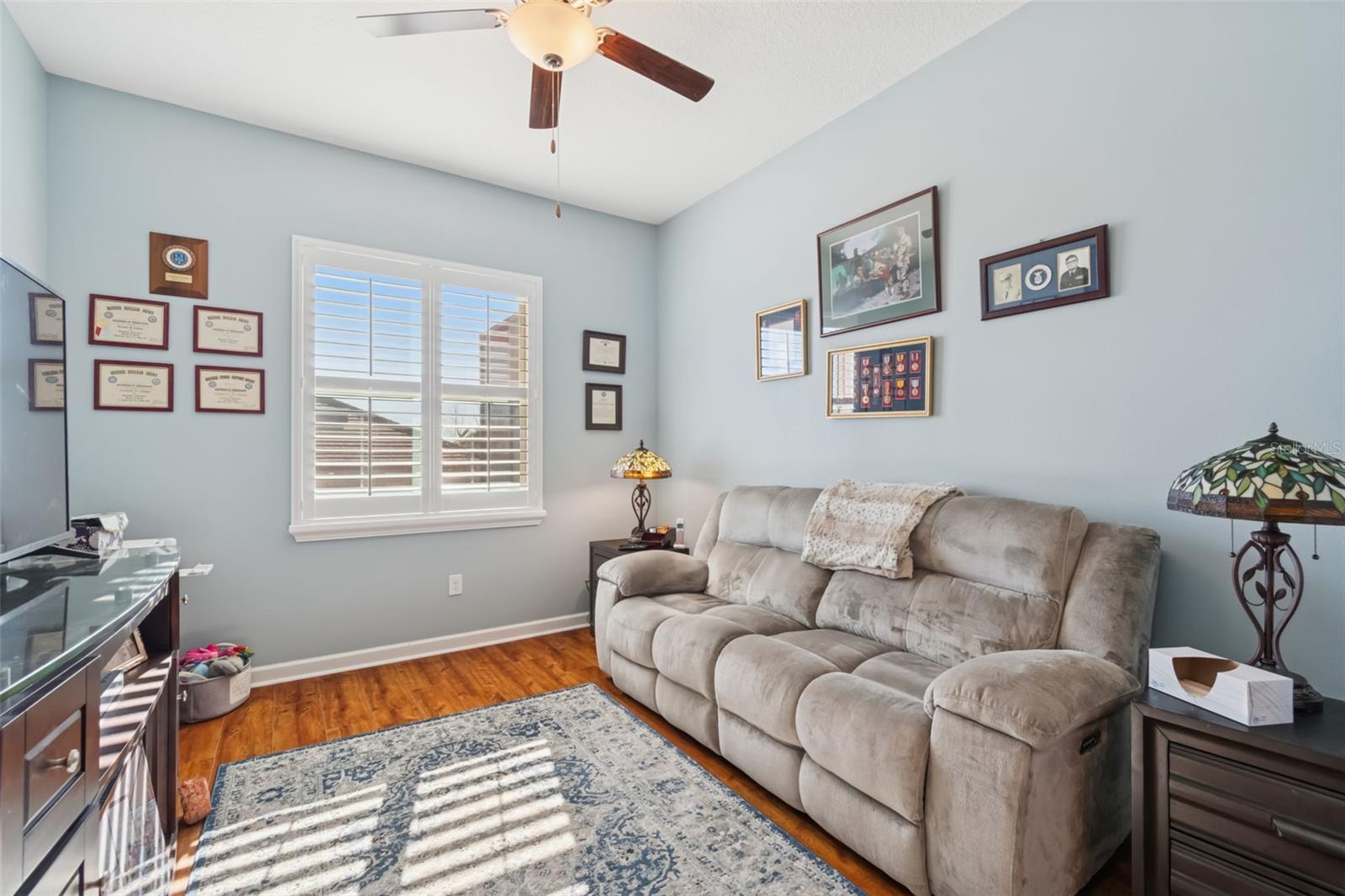 Image 46 of 100 For 31516 Cabana Rye