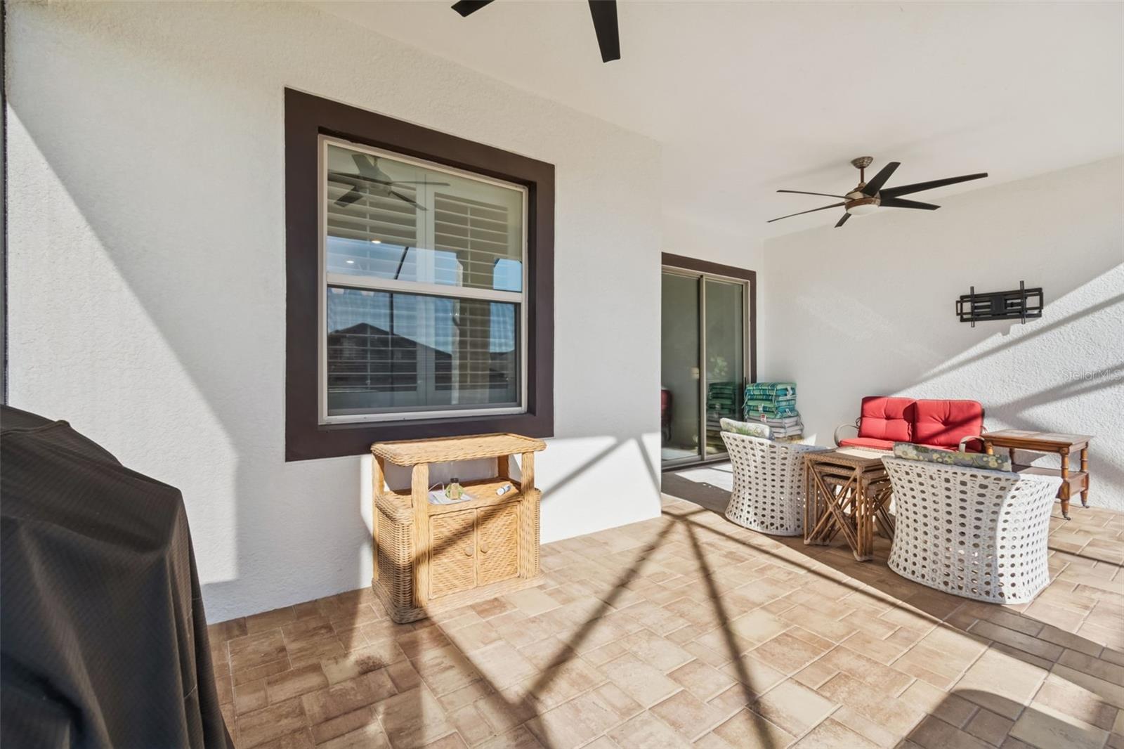 Image 66 of 100 For 31516 Cabana Rye